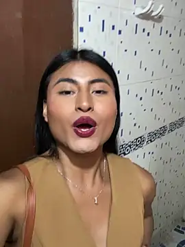 Michelle Narvaez online show from 20, 10, 2025