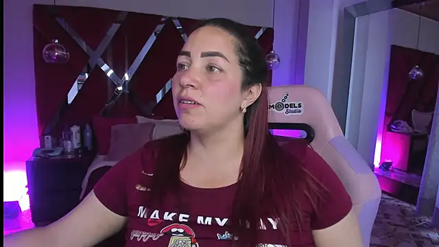 alexiaystive3 online show from 3, 11, 2025