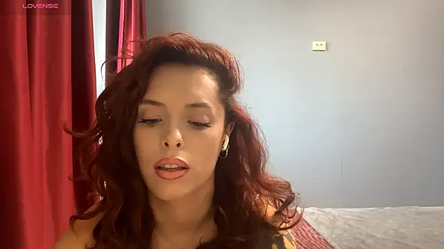 SylviaDelacruz online show from 3, 10, 2025