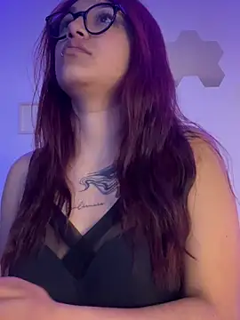 Daliila 11 online show from 13, 11, 2025