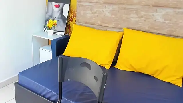 ElianaCollins online show from 10, 11, 2025