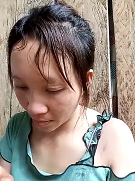 bonnie-00 online show from 18, 4, 2026