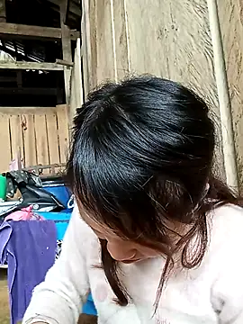 bonnie-00 online show from 5, 11, 2025