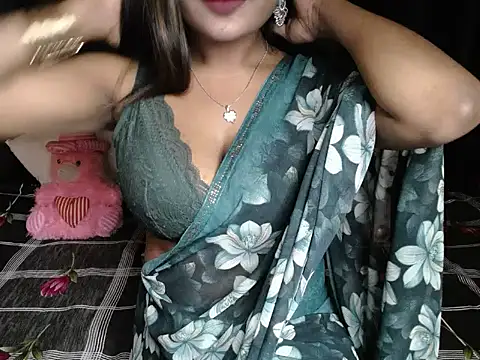 Naughtyy stripgirl online show from 5, 2, 2026