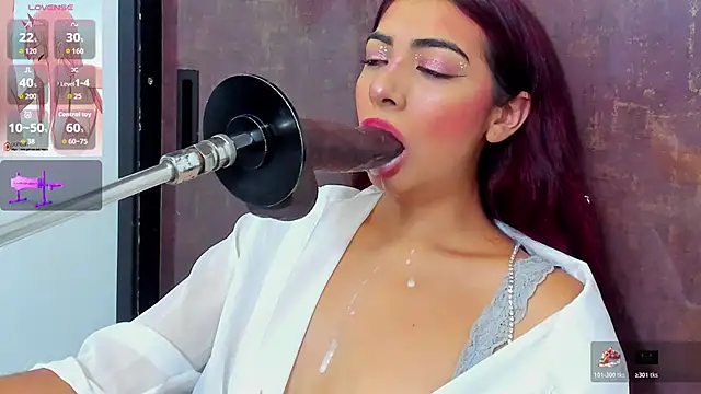 cherry skinny  online show from 18, 12, 2025