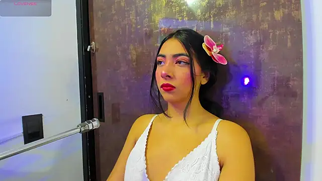 cherry skinny  online show from 6, 4, 2026