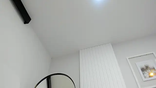 cherry skinny  online show from 13, 3, 2026