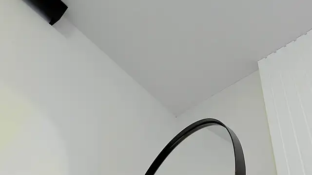cherry skinny  online show from 22, 5, 2026