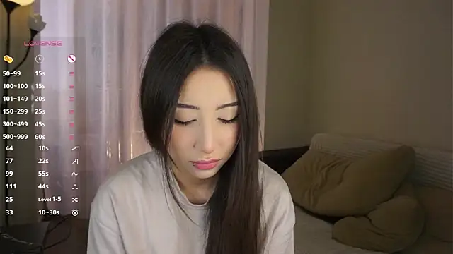 EleonorSimmes online show from 2, 10, 2025