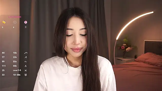 EleonorSimmes online show from 24, 9, 2025