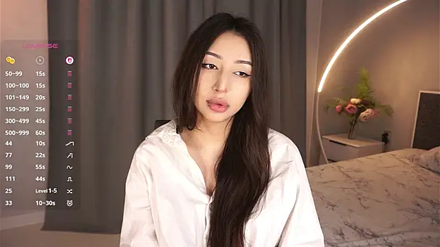 EleonorSimmes online show from 19, 9, 2025