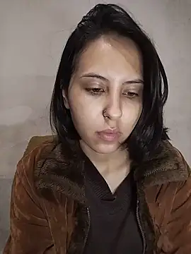 Snapshot of melzinhah03 chatting on 21, 5, 2026 melzinhah03 online show from 21, 5, 2026