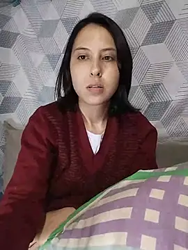 Snapshot of melzinhah03 chatting on 11, 6, 2026 melzinhah03 online show from 11, 6, 2026