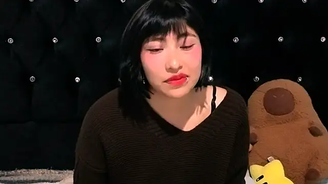 Sullyoonn online show from 30, 11, 2025