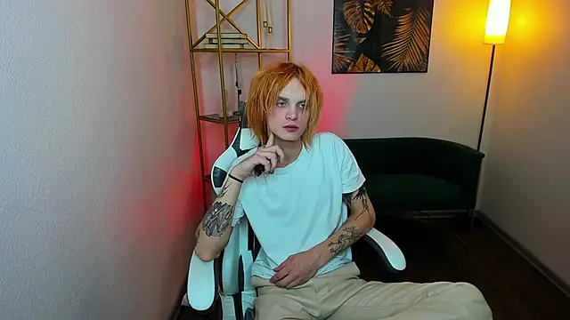 ArchiehalI online show from 12, 9, 2025