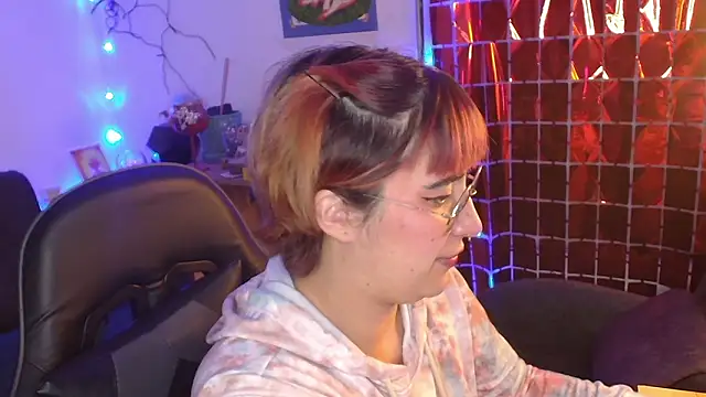 Miacatsito3 online show from 5, 3, 2026