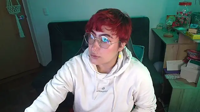 Miacatsito3 online show from 17, 12, 2025