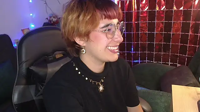 Miacatsito3 online show from 28, 2, 2026