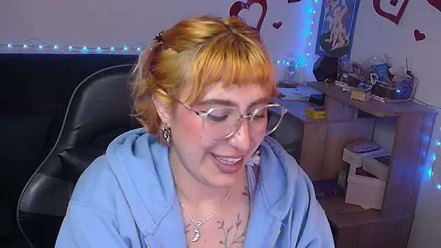 Snapshot of Miacatsito3 chatting on 16, 6, 2026 Miacatsito3 online show from 16, 6, 2026
