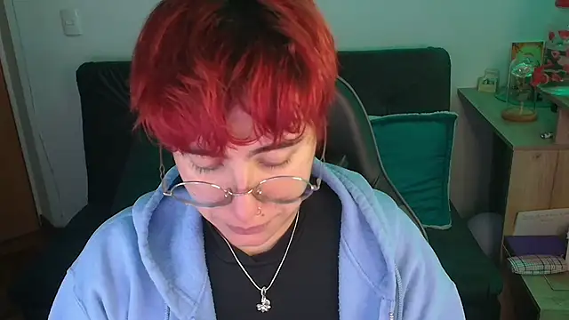 Miacatsito3 online show from 21, 12, 2025