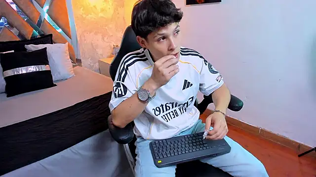 kraven lust online show from 23, 10, 2025