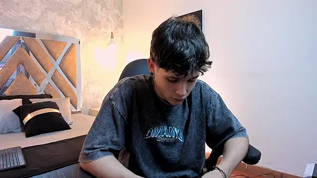 kraven lust online show from 18, 2, 2026