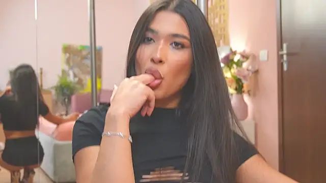 MyaMuse online show from 5, 10, 2025