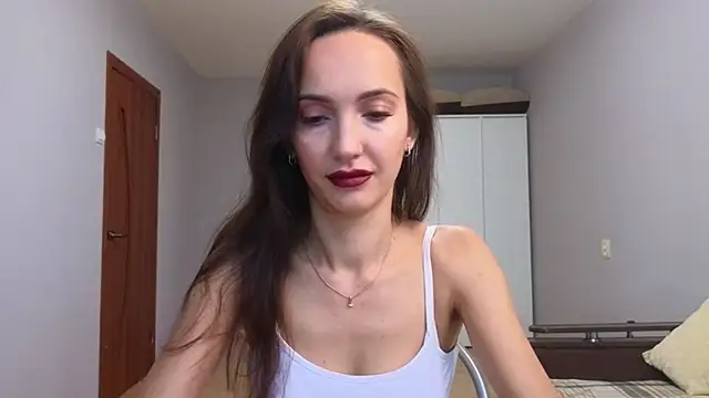 Lillian-Clark online show from 6, 11, 2025