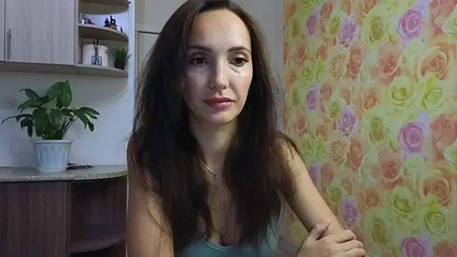 Lillian-Clark online show from 23, 10, 2025