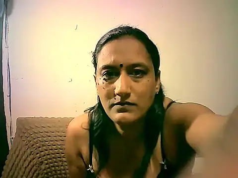 Indiansexyboobs18 online show from 23, 11, 2025