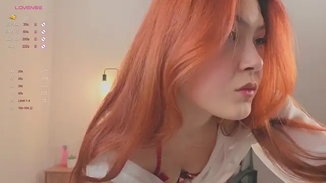 Frences Eyes online show from 22, 10, 2025