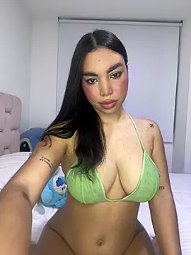 karolaalcendra online show from 11, 3, 2026