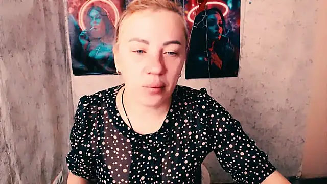 EmmaCat  online show from 4, 3, 2026