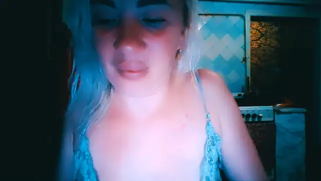 Snapshot of EmmaCat_ chatting on 26, 6, 2026 EmmaCat online show from 26, 6, 2026