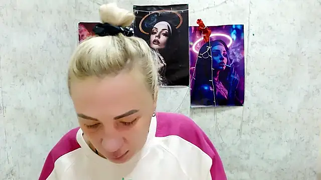 EmmaCat  online show from 24, 2, 2026