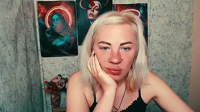 Snapshot of EmmaCat_ chatting on 18, 5, 2026 EmmaCat online show from 18, 5, 2026