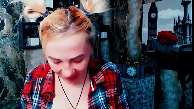 EmmaCat  online show from 1, 3, 2026