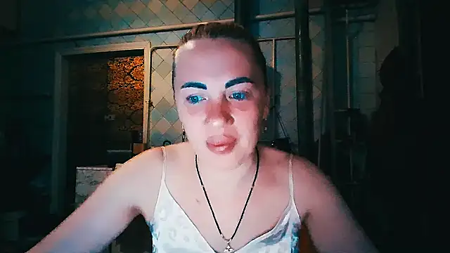 EmmaCat  online show from 20, 4, 2026