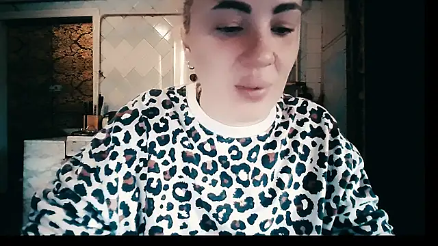 EmmaCat  online show from 19, 1, 2026