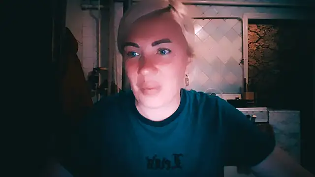 Snapshot of EmmaCat_ chatting on 6, 6, 2026 EmmaCat online show from 6, 6, 2026