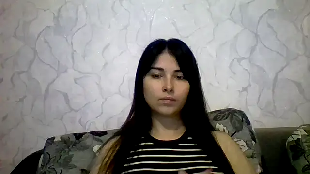 Marina Edwards online show from 26, 9, 2025