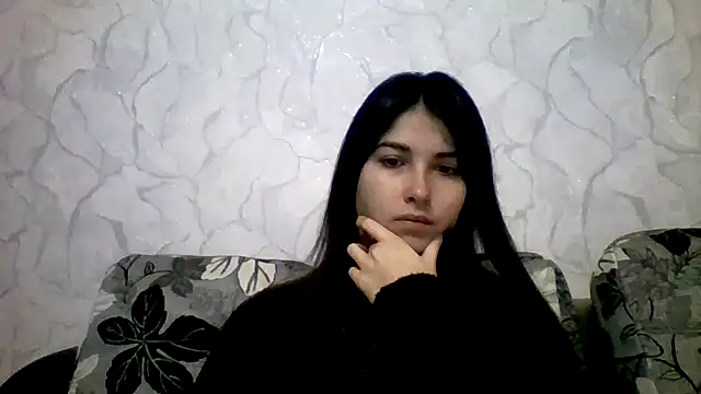 Marina Edwards online show from 2, 10, 2025