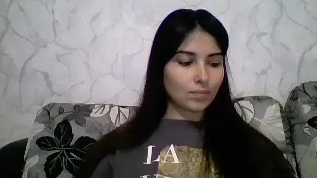 Marina Edwards online show from 3, 10, 2025