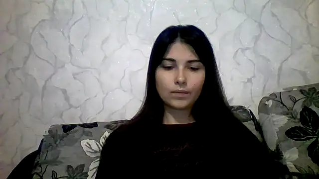 Marina Edwards online show from 15, 9, 2025