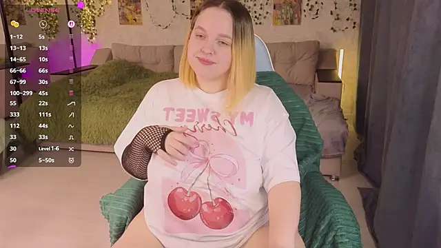 Snapshot of Aki_nohana chatting on 3, 11, 2025 Aki nohana online show from 3, 11, 2025