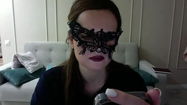 Myrisse online show from 3, 11, 2025