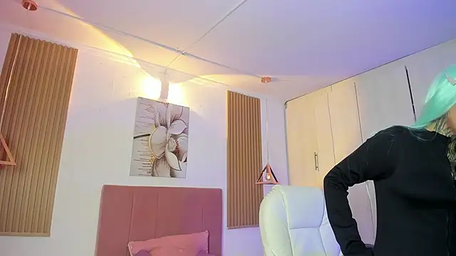 KoraRousee online show from 16, 10, 2025