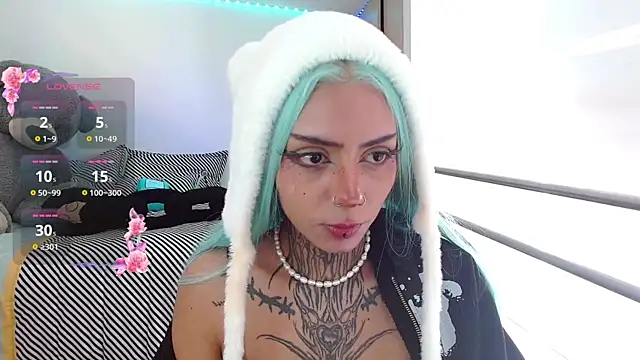 KoraRousee online show from 18, 11, 2025