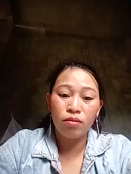 Zuzi-nini online show from 24, 9, 2025