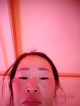 Zuzi-nini online show from 4, 10, 2025